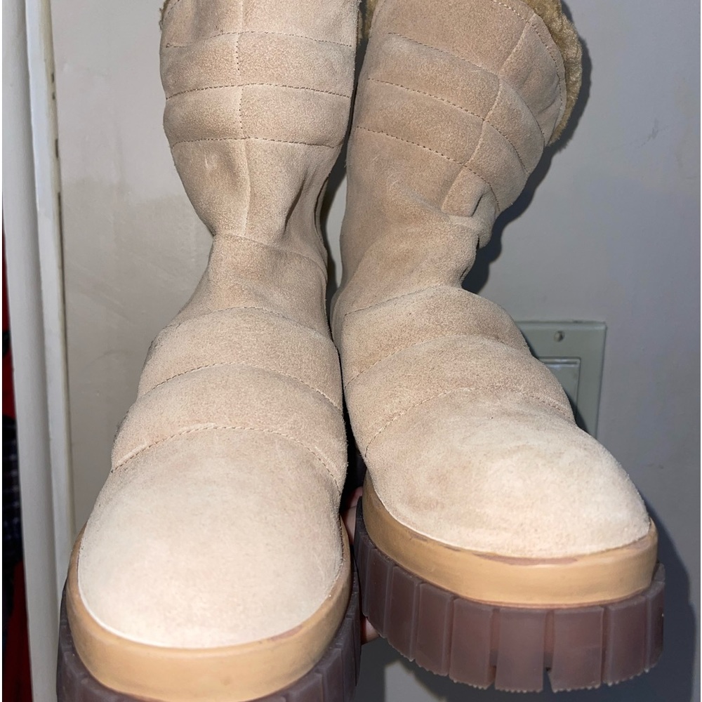 Brand new Free People women’s boots.